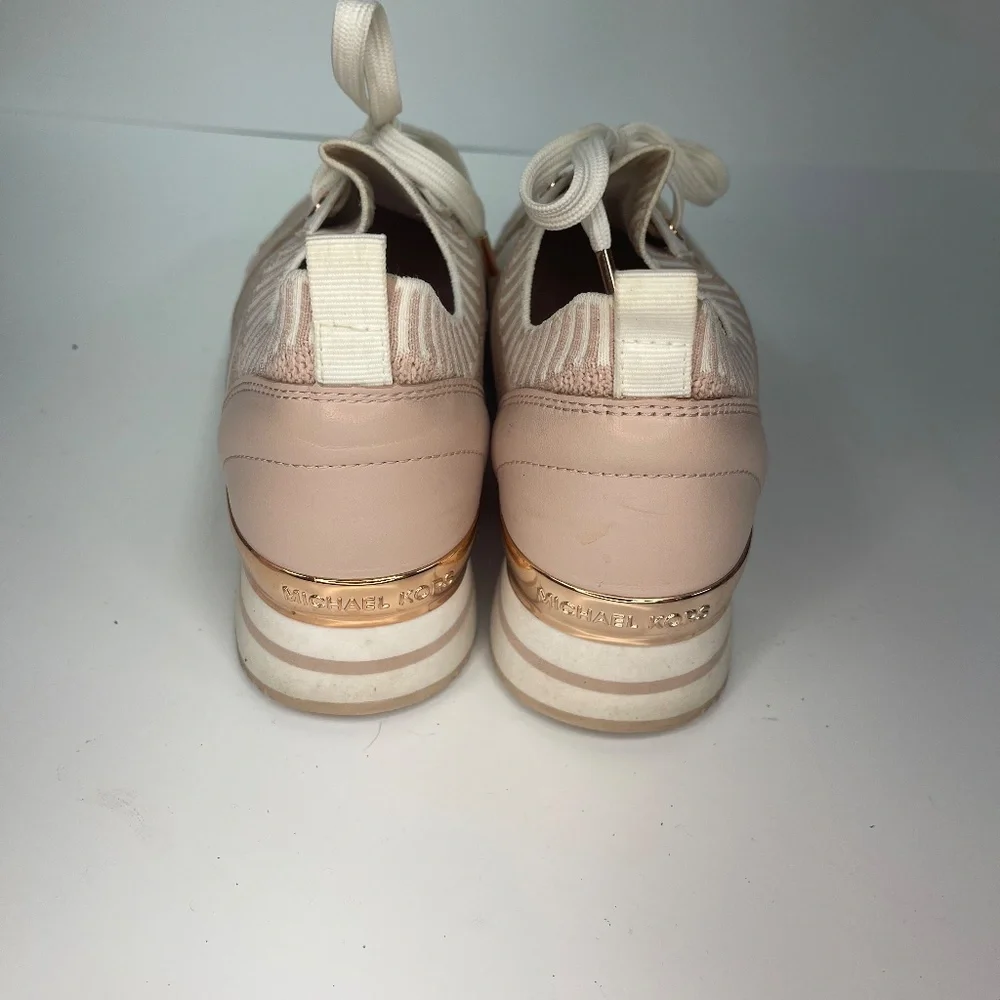 Women’s Michael Kors Size 6 Pink Tennis Shoes with Gold Accents - Picture 4 of 8
